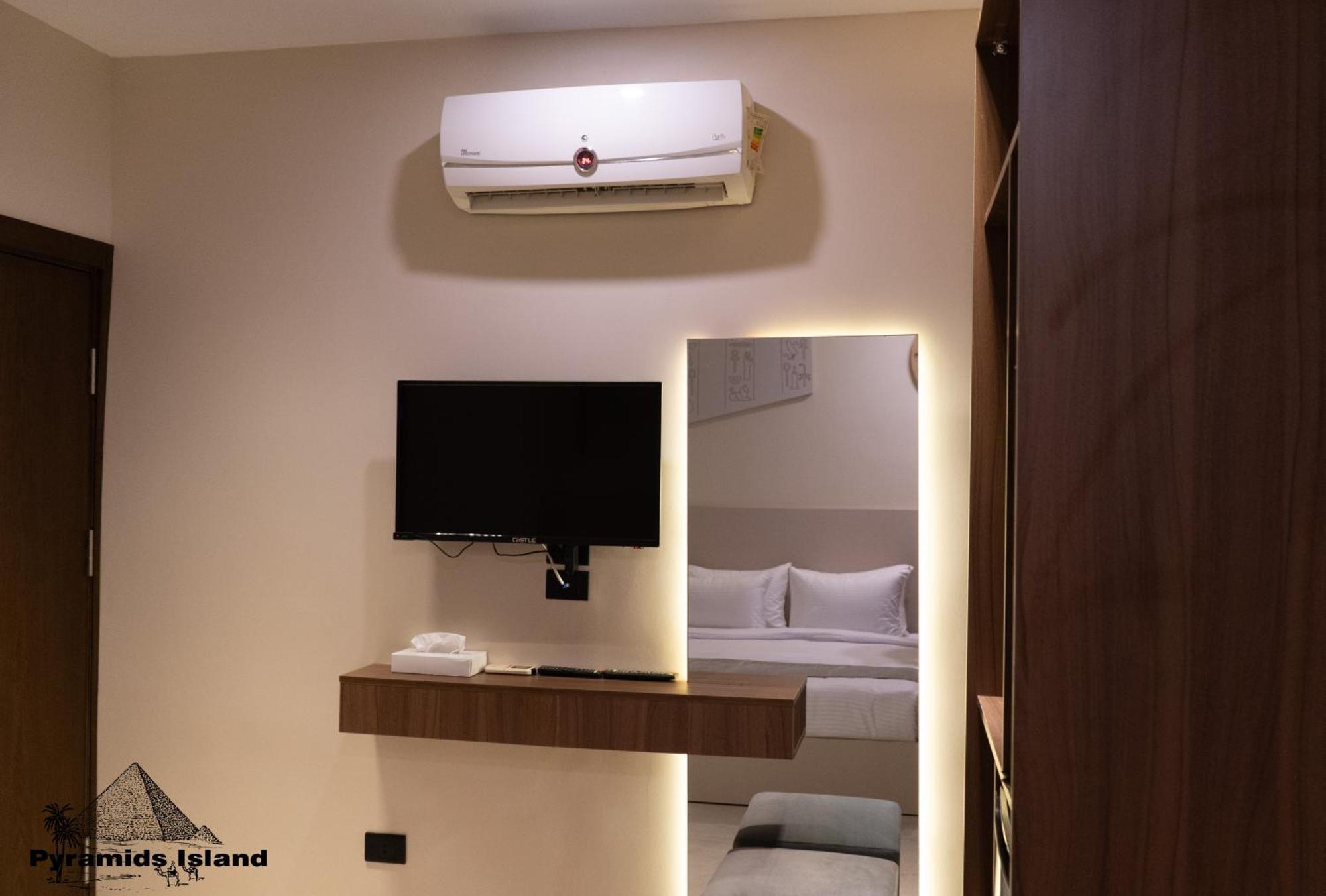 Pyramids Island Bed & Breakfast Kafrat al Jabal Exterior photo