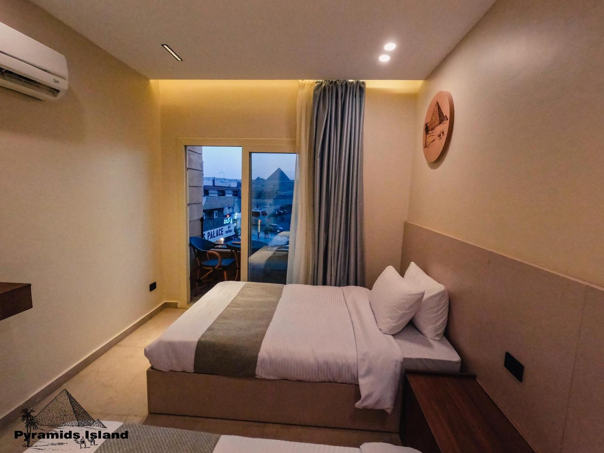 Pyramids Island Bed & Breakfast Kafrat al Jabal Exterior photo
