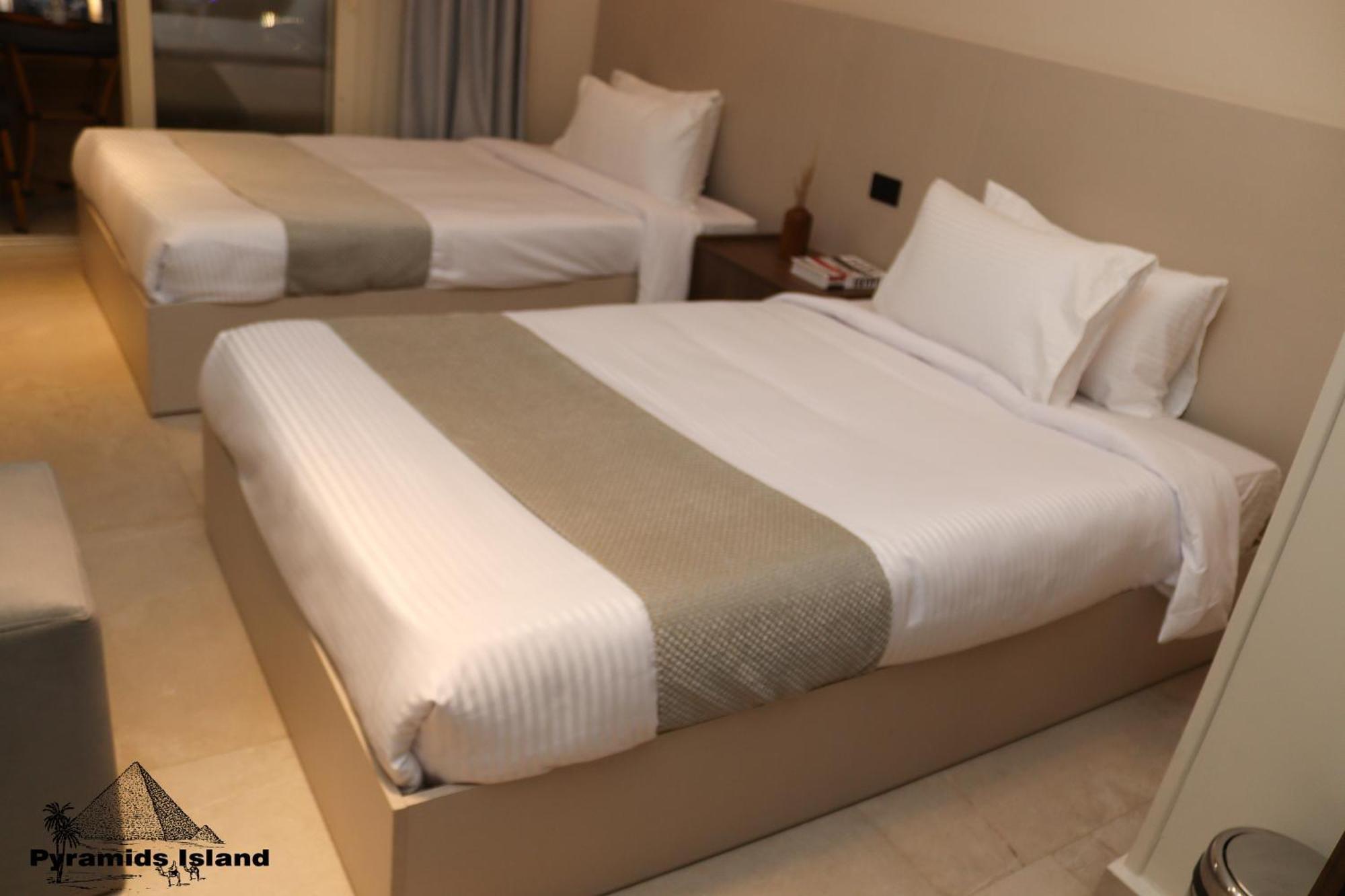Pyramids Island Bed & Breakfast Kafrat al Jabal Exterior photo