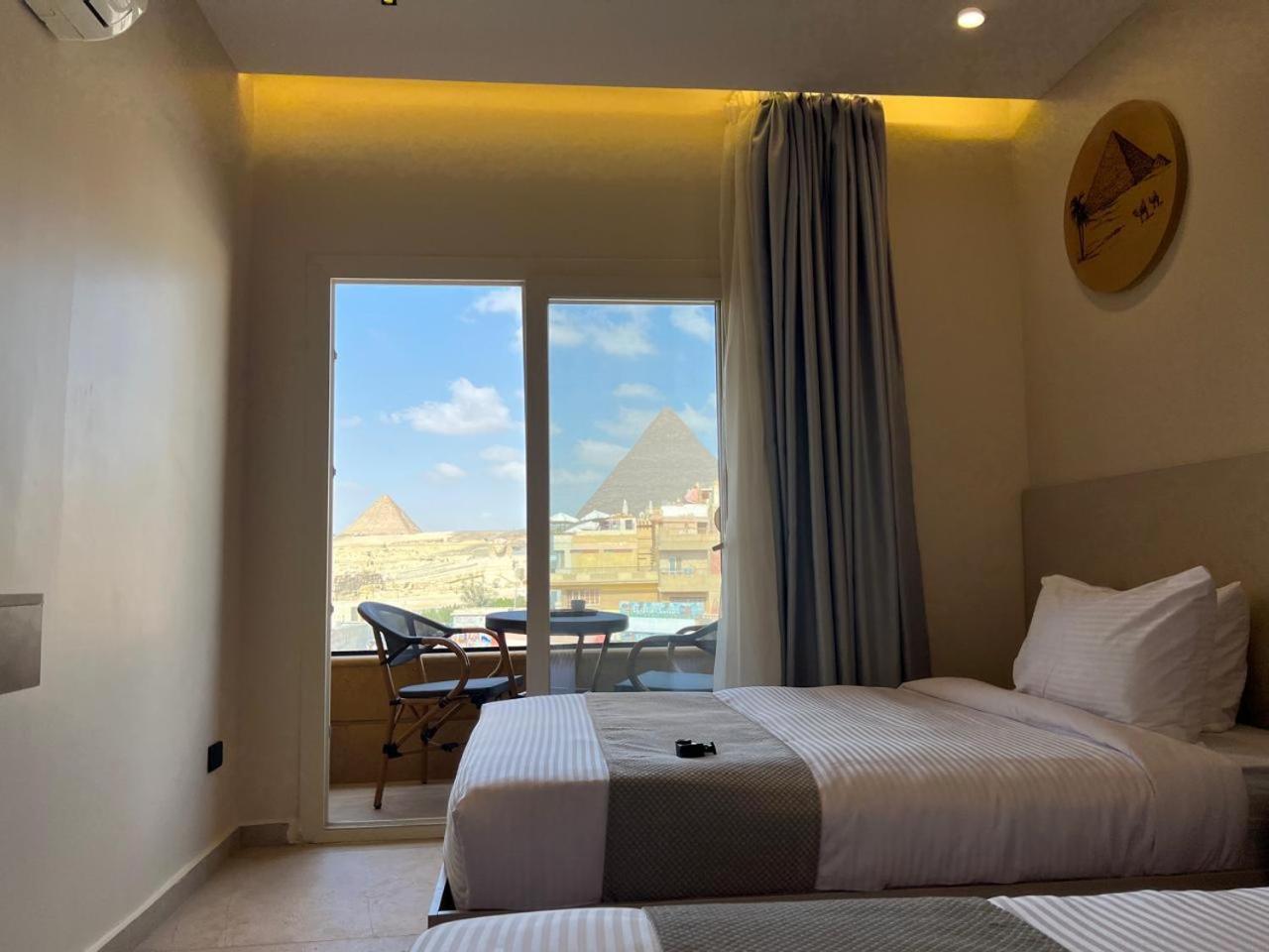 Pyramids Island Bed & Breakfast Kafrat al Jabal Exterior photo